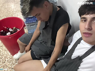 Nobody Was Supposed to See This Breaktime Blowjob !