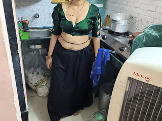 Deshi local beautiful girl sex in hoom