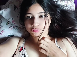 18 Year Old Girl Plays With Her Wet Pussy