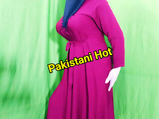 Hijabi Muslim Pakistani beautiful bhabhi