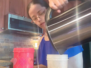 I Clean Kitchen Fun Time