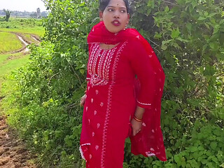 Beautiful Bengali girl boobs show in outdoor with her boyfriend