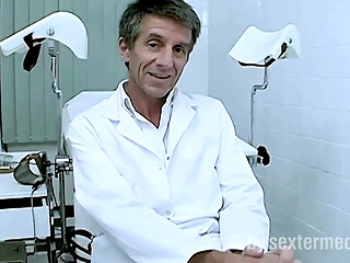 Teeny Experiences Threesome at the Sex Doctor