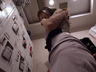 Amid Crimson Calm, Nagi Mamiya Awakens the Fire Beneath Stillness - 1