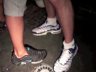 Straigth used by enzo in the w c