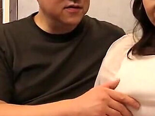 Matched Heat. Emi, the Voluptuous Wife Who Awakened to Her Secret Desire. - 1