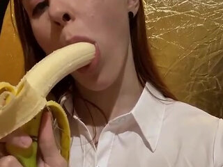 my ex sucks a banana