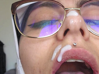 Showing You Every Inch of My Body Till You Cum in My Face