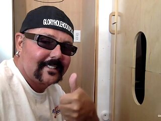 Young Cock Gloryhole Suck Off