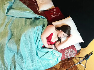 Stepbrother shares bed with hot stepsister and they end up fucking