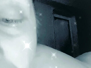 Night Lady