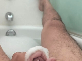 Full hard masturbation in the tub