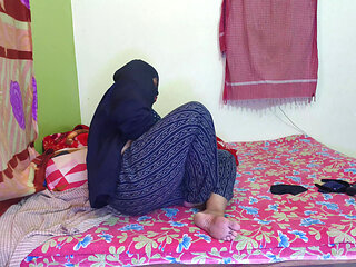 Indian Big Boobs Bhabhi Fucking video! Husband don't Know