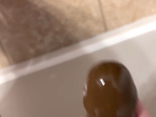 I love this huge BBC dildo