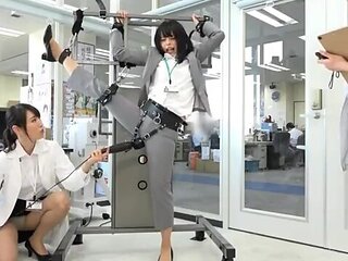 710-wguuhy-ouhsgy-poo-dmu