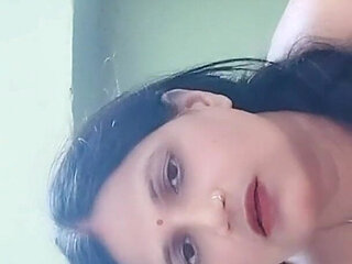 Bhabhi's Fuck on the Stairs During the Day