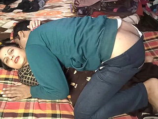 Young Indian Bhabhi in Black Saree Calls Neighbor Brother-in-law for Hot Sex - Homemade Fucking & Moaning