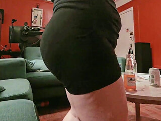 Small BBW Dancing, Thick Booty!