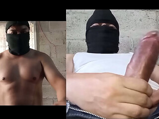 Joven guapo amateur masturba su polla masked Espa&ntilde_ol - Kairober