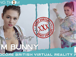 Gym Bunny Hunny - Effie's Back From the Gym