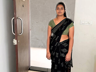 Soft! The owner of the house came to the house to ask for a feast, the husband touched the man in the bathroom, took the owner's penis in the pussy.