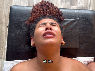 Erotic Massage Until She Squirt