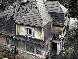 Family Dinner Turns Kinky - Anna de Ville & Brittany Bardot Hardcore Threesome