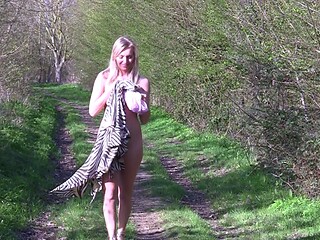 -HayleysSecrets- Hayley Marie Coppin - Walk In The Country