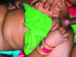 Suman bhabhi ke chut me devar ne lund ragad ke chut se pani nikal diya.new married wife ko bhaiya ne chod ke pregnant kar diya.hindi viral