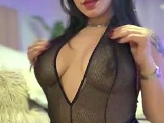 Hot Webcam Babe Loves Dildo Anal Masturbation