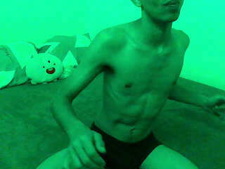 CUTE YOUNG GUY DANCING VERY SEXY WITH HIS HARD COCK