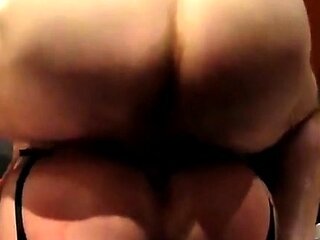 Amateur Homemade Creampie with a Mature Couple