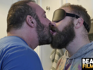 BEARFILMS Hungry Kosher Pig Takes Brad Kalvo Huge Cock