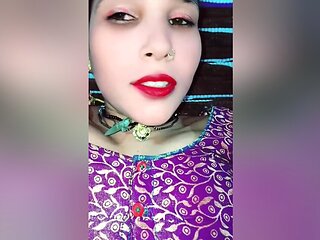 Desi Village Bhabhi Tight Pussi Fucking Video