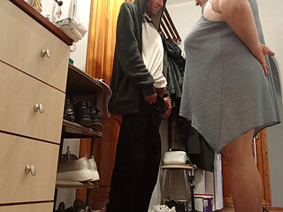 Courier fucked neighbor in mouth and pussy doggy style