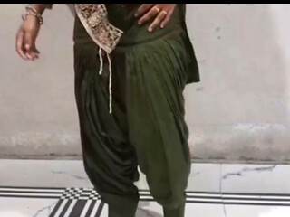 First time fucked a muslim bhabhi in hotel