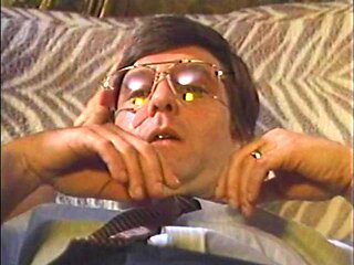 Linda Wong 6: Doggy, Fansly  Asian Porn