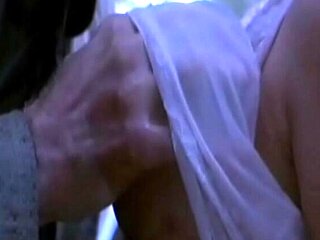 Drew Barrymore Hot Sex Scenes - Celebrity Nude & Porn