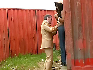 The Loser And The Mulatto Transsexual Fucked Each Other