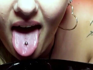 Hairy Pussy - Mass-creampie for Lisa - Bareback Gangbang