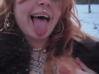 I Warm His in the Snow
