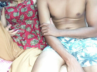 Friend Ke Ghar Pe Chudvayi Mene