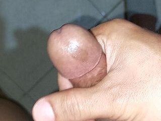 Day 2 jerking off because wife is already done for the day