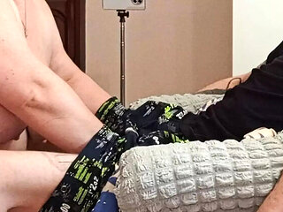 MILF Mom Zona901 Gives Stepson Deep Throat Blowjob & Handjob Until Cumshot