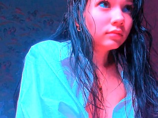 Amateur brunette ariana marie solo toying