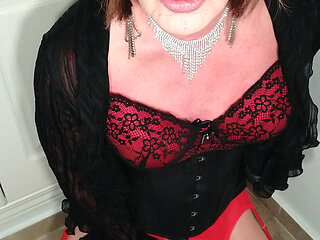Huge Cum Crossdresser