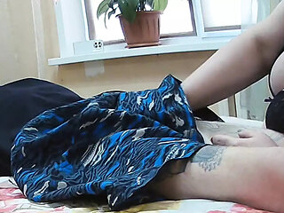 girlfriend makes an unforgettable blowjob and gets a mouthful of cum