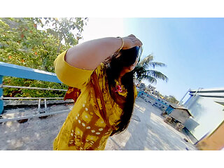 I seduced a beautiful woman and went to her house at night and fucked her.