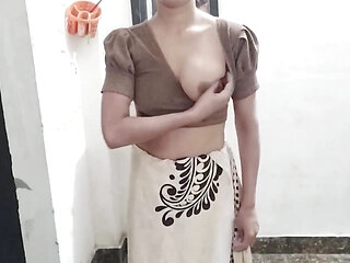 Padosi ke ghar me ghus kar jabar dasti chod diya