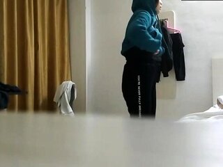 Cute amateur Asian web cam girl teases her great body